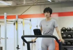 最新吃瓜爆料保安视频,最新吃瓜爆料，现场直击惊人一幕